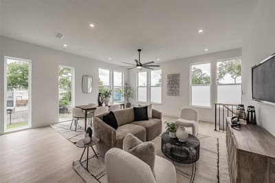 2523 Hondo Avenue # 105, Dallas TX 75219