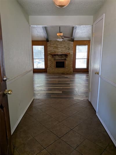 7501 Acapulco Road, Fort Worth TX 76112 - Photo 3