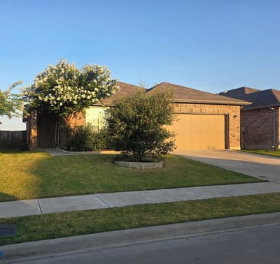1036 Stanridge Lane, Van Alstyne TX 75495