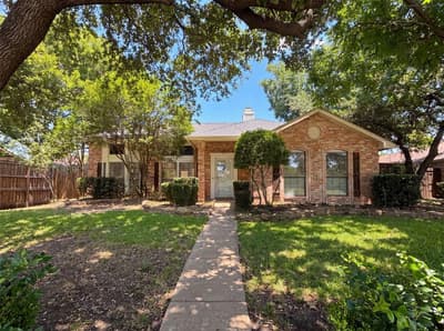 1613 Mullins Drive, Plano TX 75025