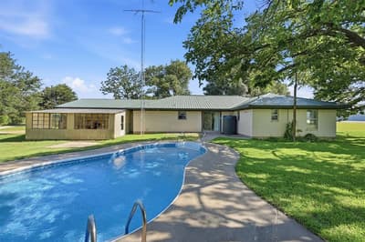 1746 Fm 678, Gainesville TX 76240
