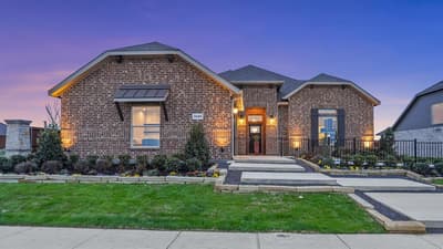 3688 ROLLING MEADOWS Drive, Grand Prairie TX 76065