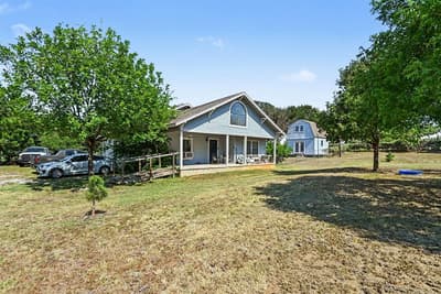 1060 County Road 4360, Decatur TX 76234