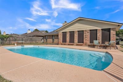 735 Danvers Lane, Mansfield TX 76063