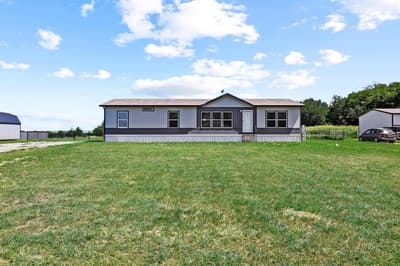 1235 County Road 1400, Ravenna TX 75476