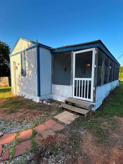 1362 Woodridge, Eustace TX 75124