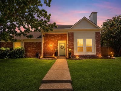 7711 Calypso Drive, Rowlett TX 75088