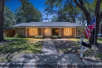 2712 Rix Street, Commerce TX 75428