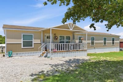 193 Firefly Drive, Springtown TX 76082