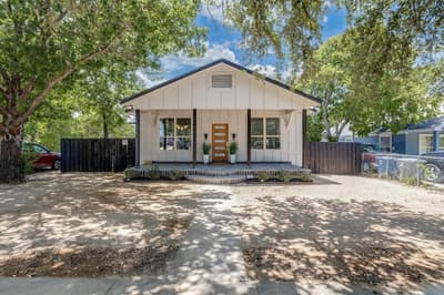 2401 Ingersoll Street, Dallas TX 75212