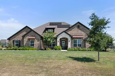 5013 Freestone Drive, Weatherford TX 76085
