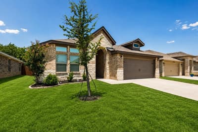 9916 Mescalbean Boulevard, Fort Worth TX 76036