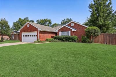 3211 Brookview Drive, Corinth TX 76210