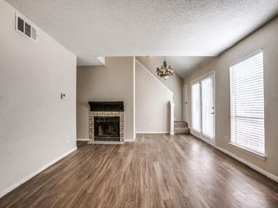 9839 Walnut Street # 207, Dallas TX 75243