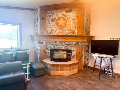 129 Saint Michaels Drive, Trinidad TX 75163 - Photo 4