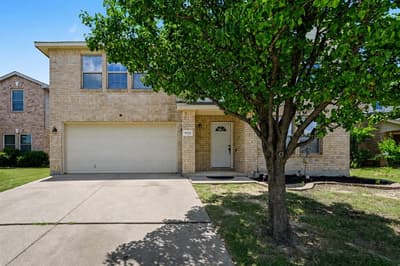 1512 Wind Star Way, Fort Worth TX 76108