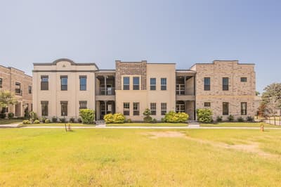 305 Sunset Lane # 104, Fort Worth TX 76114