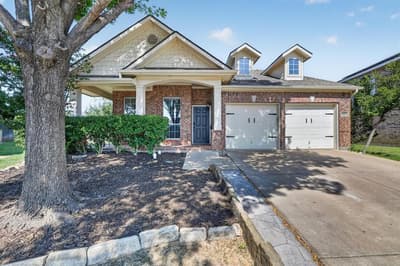 10805 Myrick Court, Fort Worth TX 76052