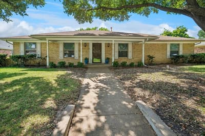 2022 Huntington Drive, Grand Prairie TX 75051