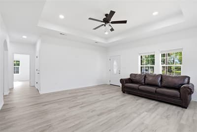 1201 E 8th St, Mount Pleasant TX 75455 - Photo 4