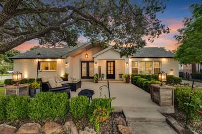 310 Travis Street, Roanoke TX 76262