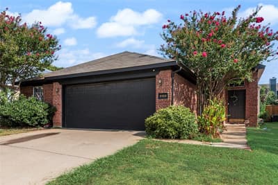 8169 Royal Terrace Lane, Fort Worth TX 76120