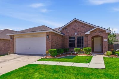 4524 Hounds Tail Lane, Fort Worth TX 76244