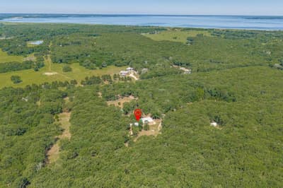 1525 Rs County Road 1490, Point TX 75472