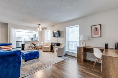 5214 Fleetwood Oaks Avenue # 206, Dallas TX 75235
