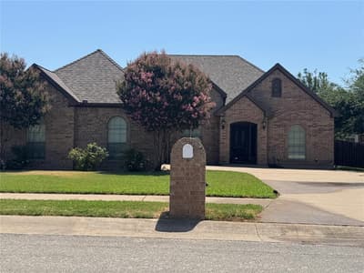 1403 Hickory Drive, Pilot Point TX 76258