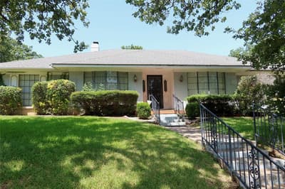 1804 High Vista Court, Fort Worth TX 76112