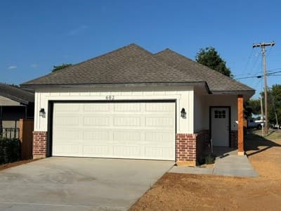 602 N 7TH Street, Midlothian TX 76065