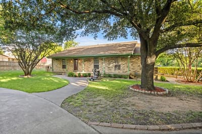 110 Pecan Creek Street, Red Oak TX 75154