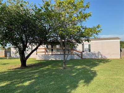 118 Willow Ridge Circle, Southmayd TX 75092
