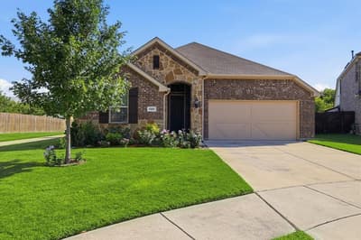 6108 Roaring Creek, Denton TX 76226