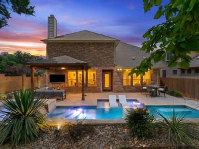 100 Griffith Court, Euless TX 76039