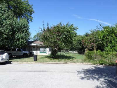 409 Holley Street, Everman TX 76140