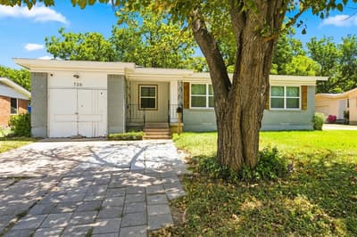 726 N Carrier Parkway, Grand Prairie TX 75050 - Photo 3