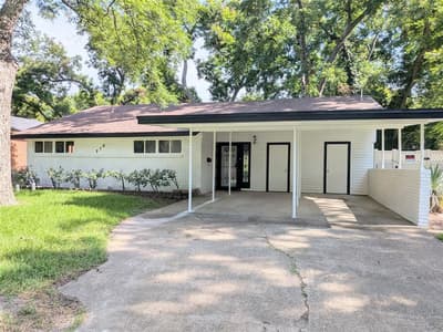710 E FIVE MILE Parkway, Dallas TX 75216