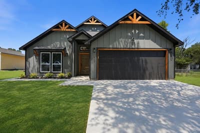 907 Renfro Drive, White Settlement TX 76108