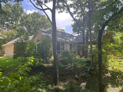 2811 Caprice Avenue, Denison TX 75020
