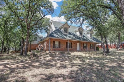 104 W Ash Lane, Euless TX 76039