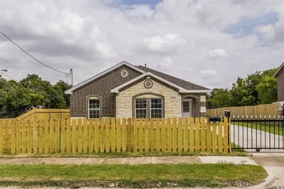 2614 Marjorie Avenue, Dallas TX 75216