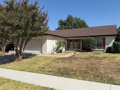 6637 Redbud Drive, Watauga TX 76148 - Photo 2