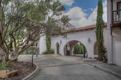 269 Casa Blanca Avenue, Fort Worth TX 76107