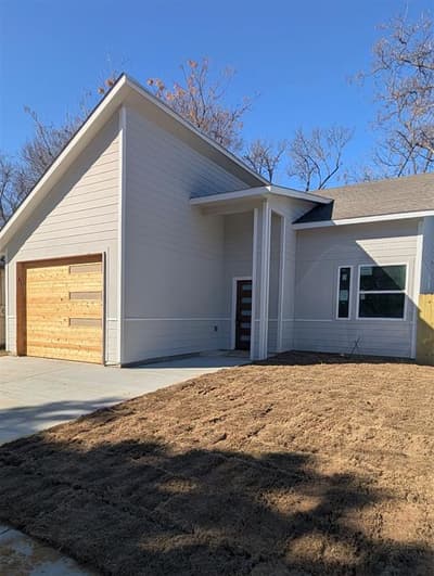 2631 Burger Avenue, Dallas TX 75215