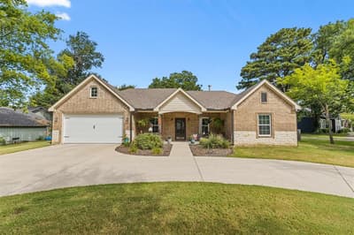 327 Walnut Street, Terrell TX 75160