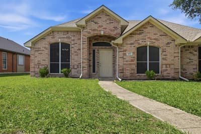 915 Sea Shell Drive, Mesquite TX 75149