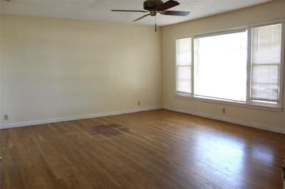860 N Harbin Drive, Stephenville TX 76401 - Photo 4