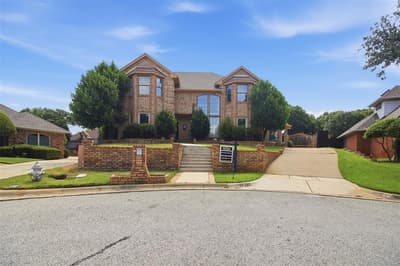 6701 Mt Vernon Court, Arlington TX 76017